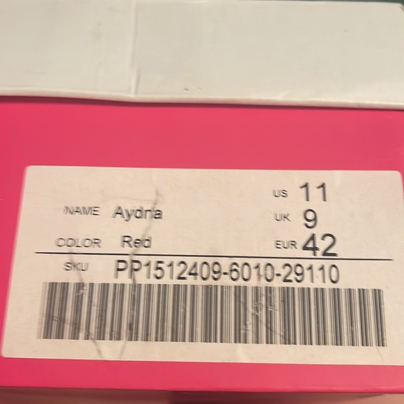 Red Suede JustFab Heel with Bow detail size 11 - Picture 4 of 4